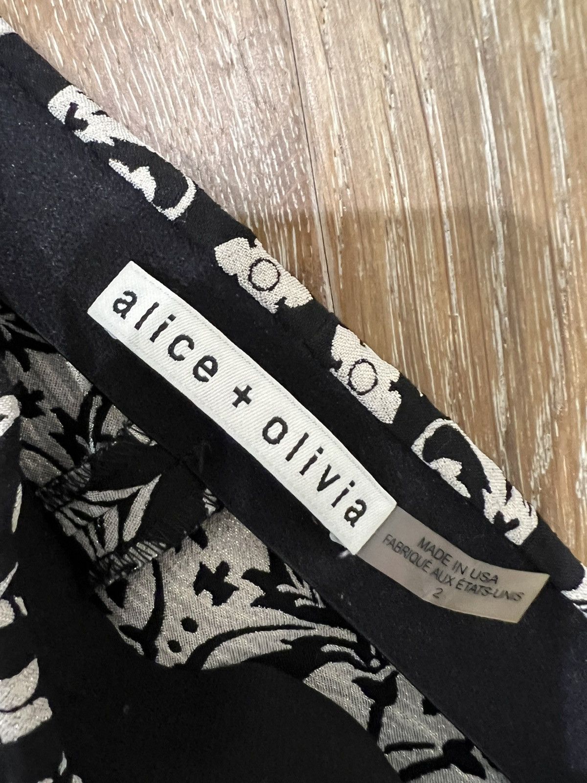 Alice + Olivia Alice + Olivia Royce Pants Womens Size 25" / US 0 / IT 36 - 4 Thumbnail