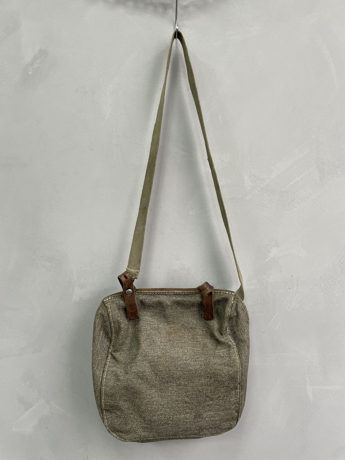 Japanese Brand × Vintage VINTAGE JAPAN 70s SWISS MILITARY MESSENGER BAG HEAVY Size ONE SIZE - 7 Thumbnail
