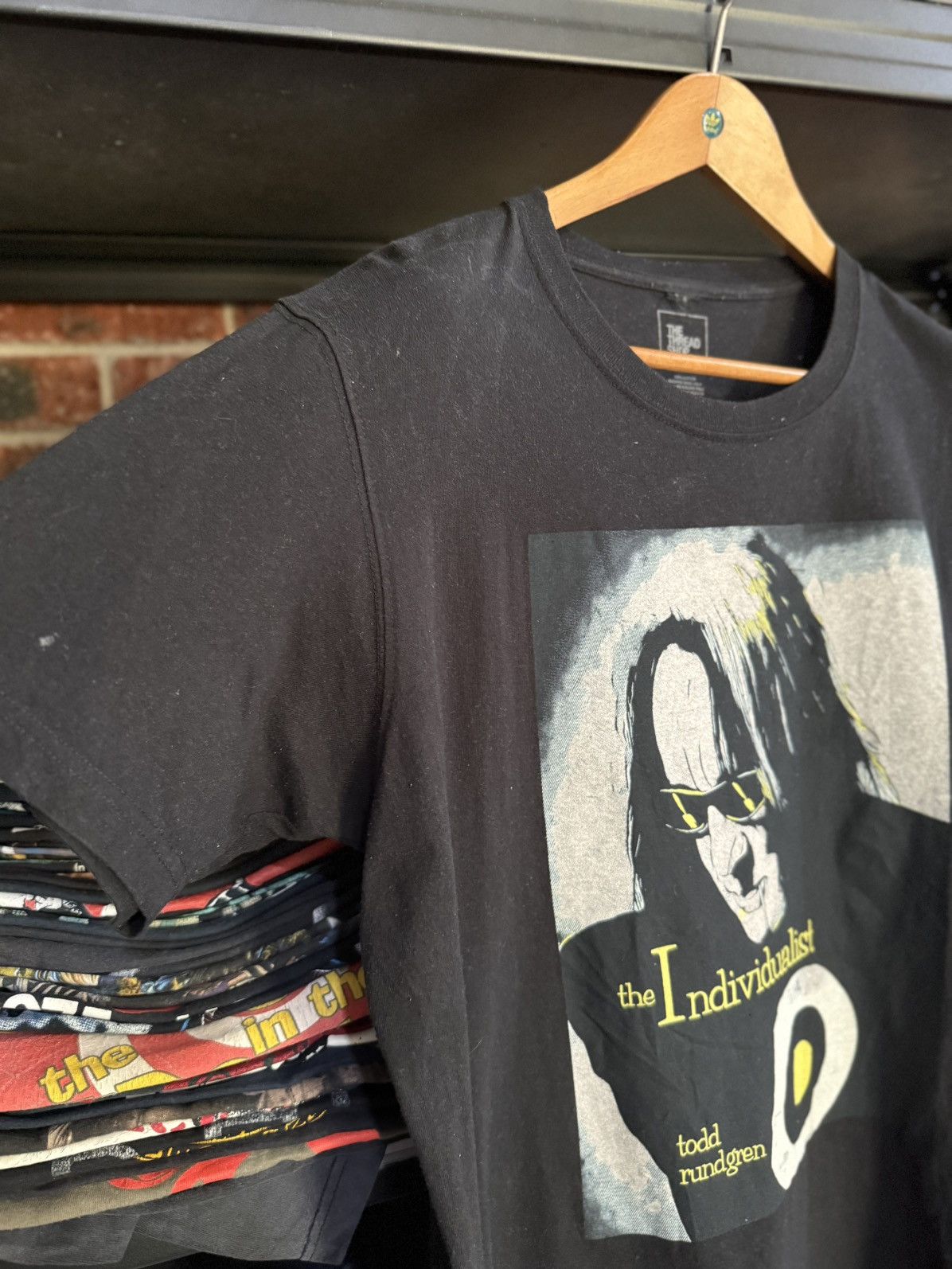 Band Tees × Vintage The Individualist Todd Rundgren Faded Tee Size US L / EU 52-54 / 3 - 6 Thumbnail
