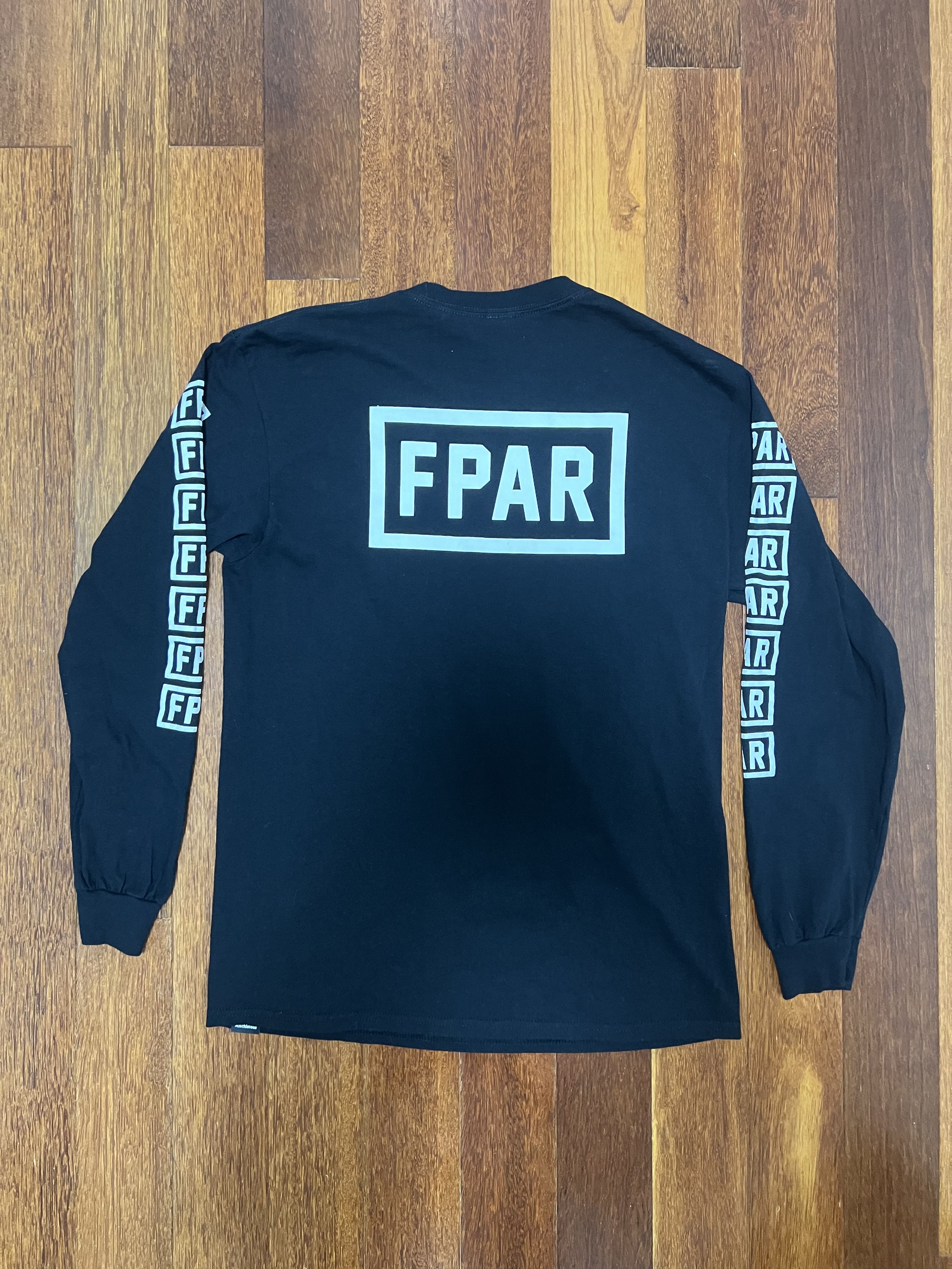 FPAR 💚 2015 Forty Percent Against Rights Black Logo Longsleeve Size US M / EU 48-50 / 2 - 2 Thumbnail