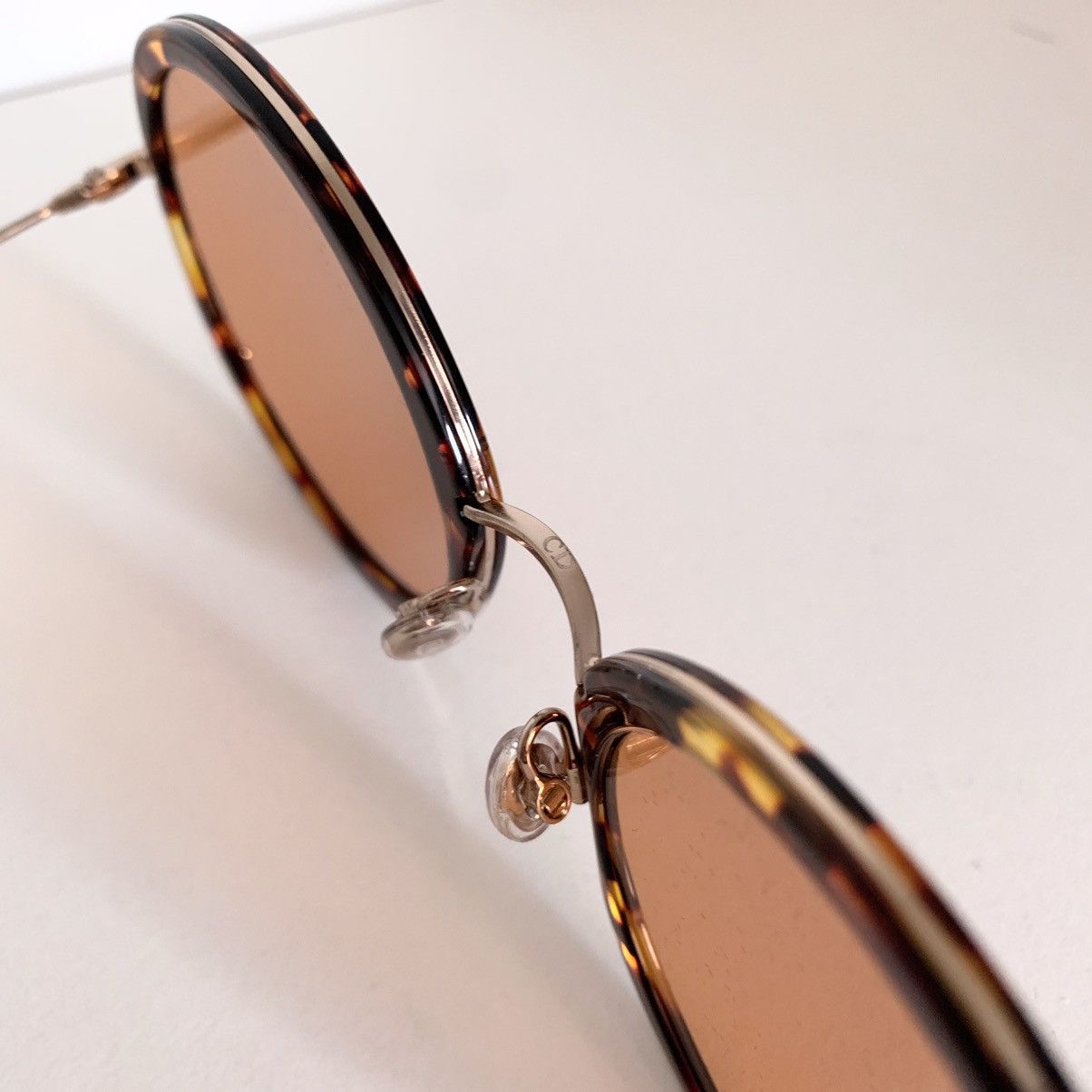 Dior Dior large round amber sunglasses Size ONE SIZE - 4 Thumbnail