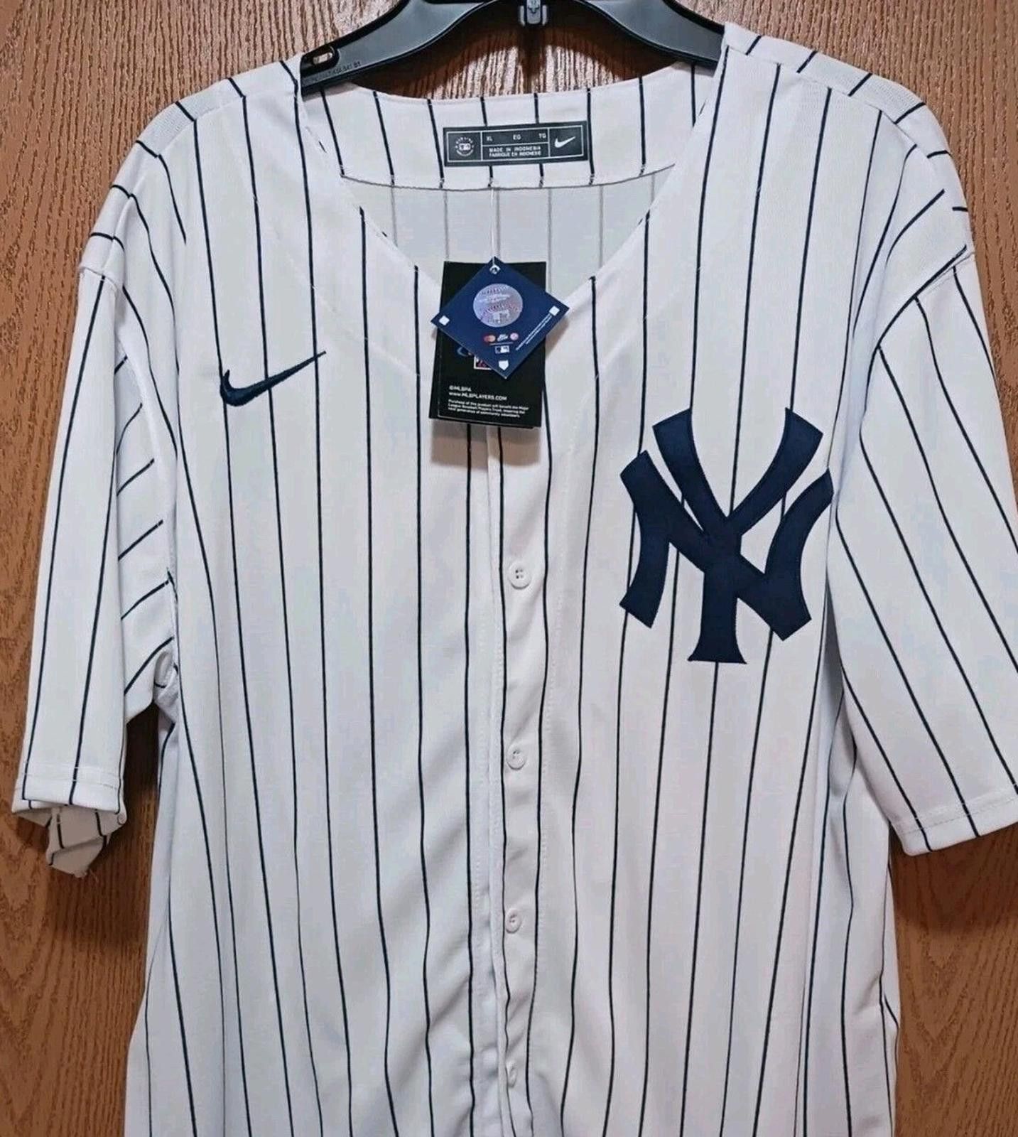 Nike Derek Jeter-(Yankees)-(Jersey)-(White)-(New Con.)-(XL)-$100 Size ONE SIZE - 3 Thumbnail