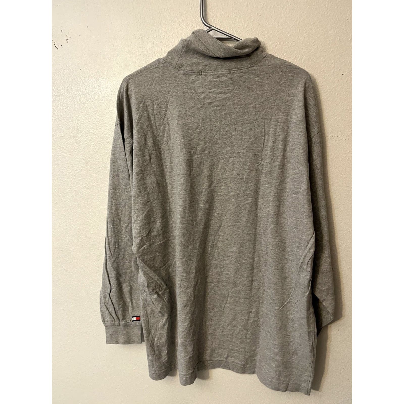 Tommy Hilfiger Vintage Tommy Hilfiger Golf Long Sleeve Shirt Mens Size L Gray Turtleneck Knit 100% Cotton Embroidered Logo 80s 90s Y2K Designer Sportswear Size US L / EU 52-54 / 3 - 3 Thumbnail