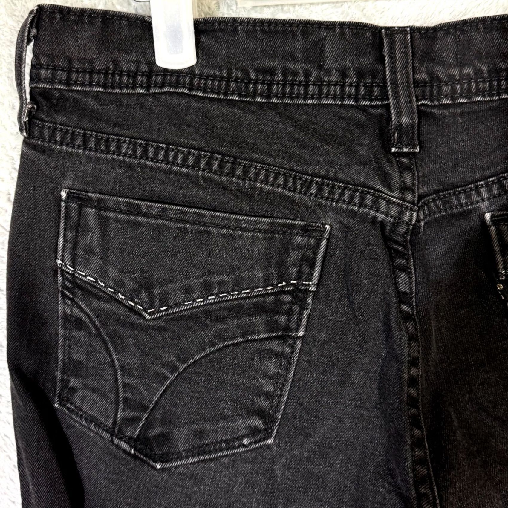 Levi's VINTAGE Levi’s 505 Women’s Jeans Black Denim Dark Wash Mid Rise Straight Leg Jeans Womens 18 Black Denim Dark Wash Mid Rise Straight Leg Size 40" / US 18 - 6 Thumbnail