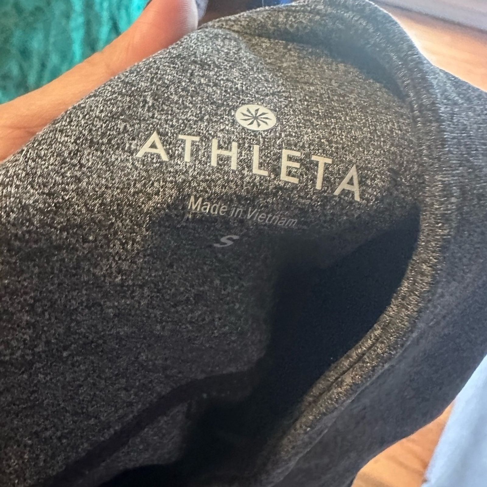 Athleta Athleta Capri Grey Leggings Size 27" / US 4 / IT 40 - 6 Thumbnail