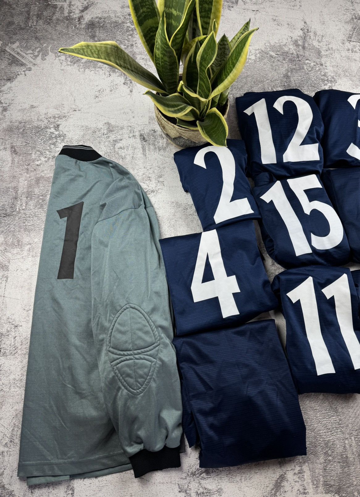 Nike Nike Team Soccer Kit Full Set 13 Goalkeeper Jerseys Long Sleeve Football Jerseys Size US L / EU 52-54 / 3 - 3 Thumbnail