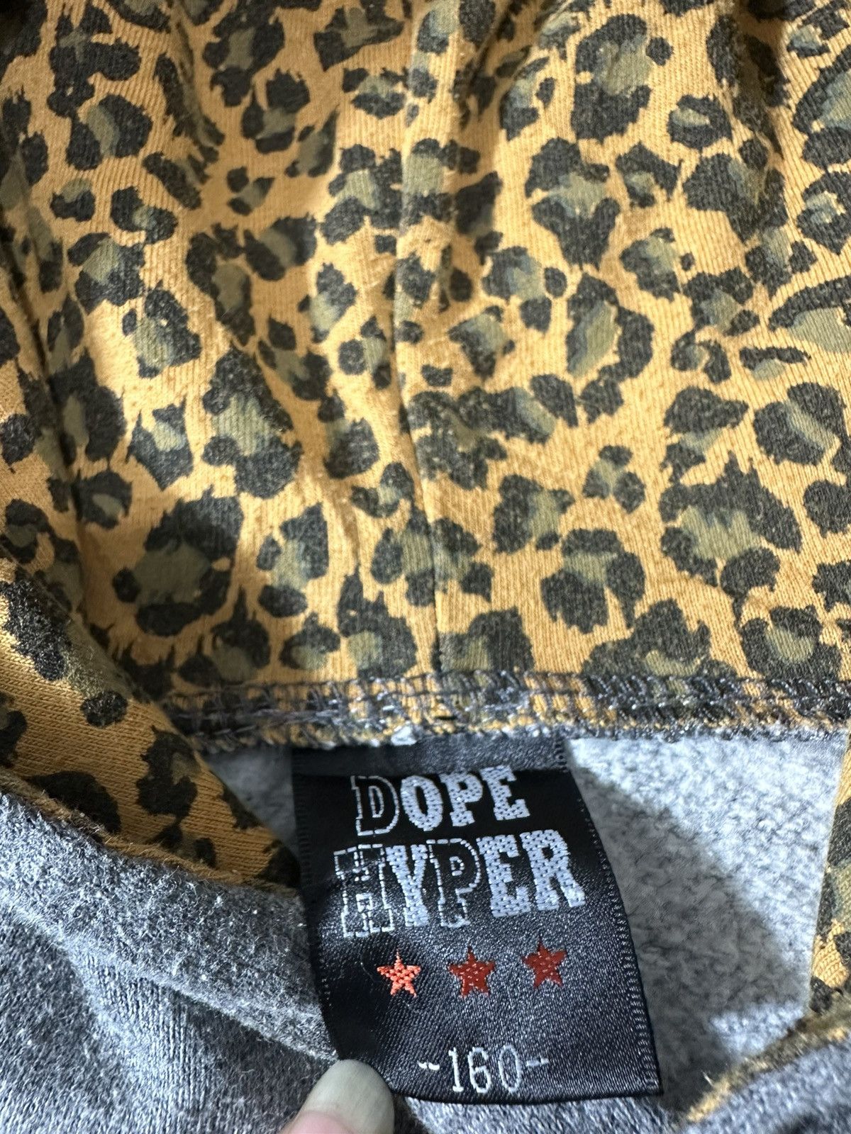 Hysteric Glamour DOPE HYPER ABSTRACT POEM LEOPARD HOODIE LGB STYLE Size US S / EU 44-46 / 1 - 7 Thumbnail