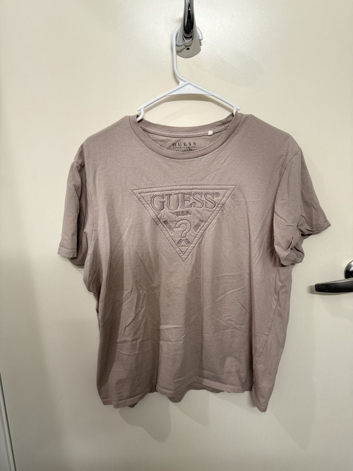 Guess Guess Vintage Cropped Tee Size US L / EU 52-54 / 3 - 2 Thumbnail