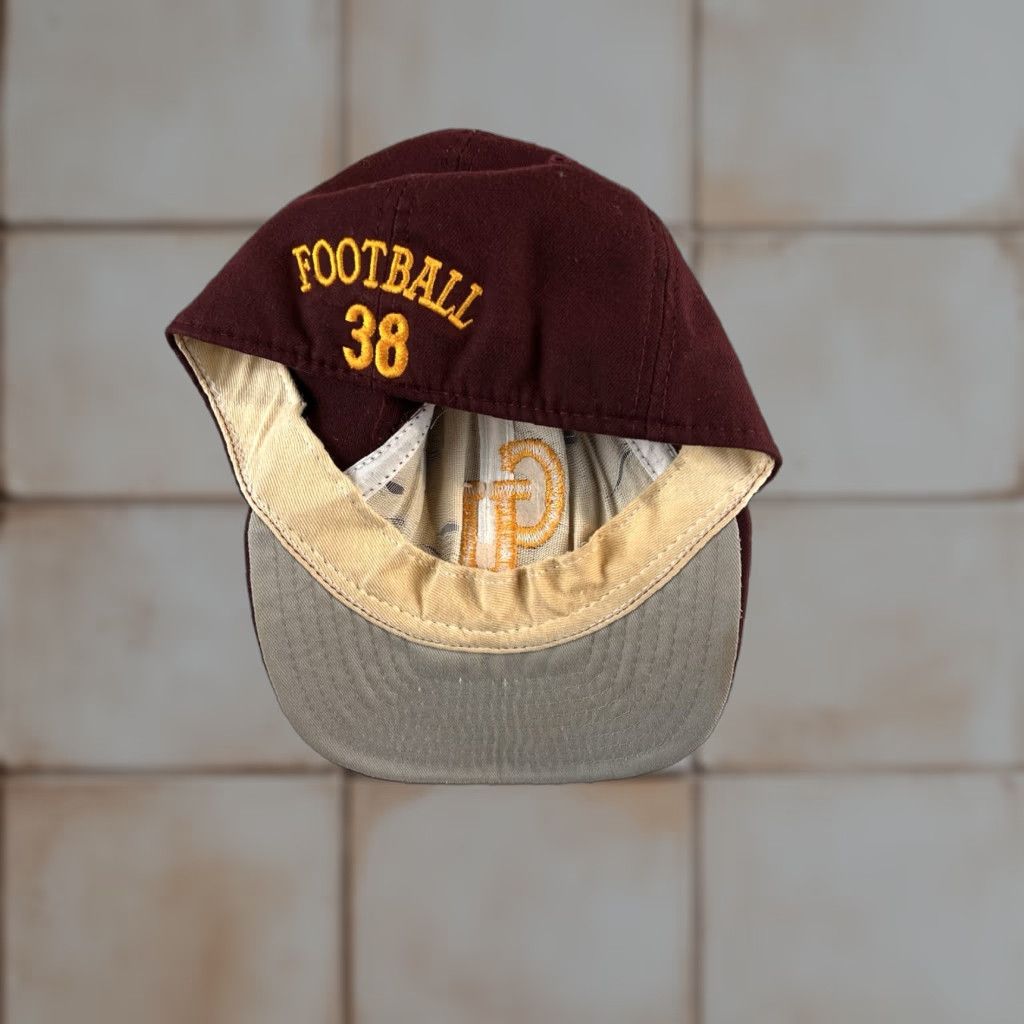 Bally VINTAGE Gannon University Football Ball Cap Men’s Fitted Size 7.25 Made USA Maroon USA Baseball Cap Mens Vintage 90s Knights Size ONE SIZE - 1 Thumbnail
