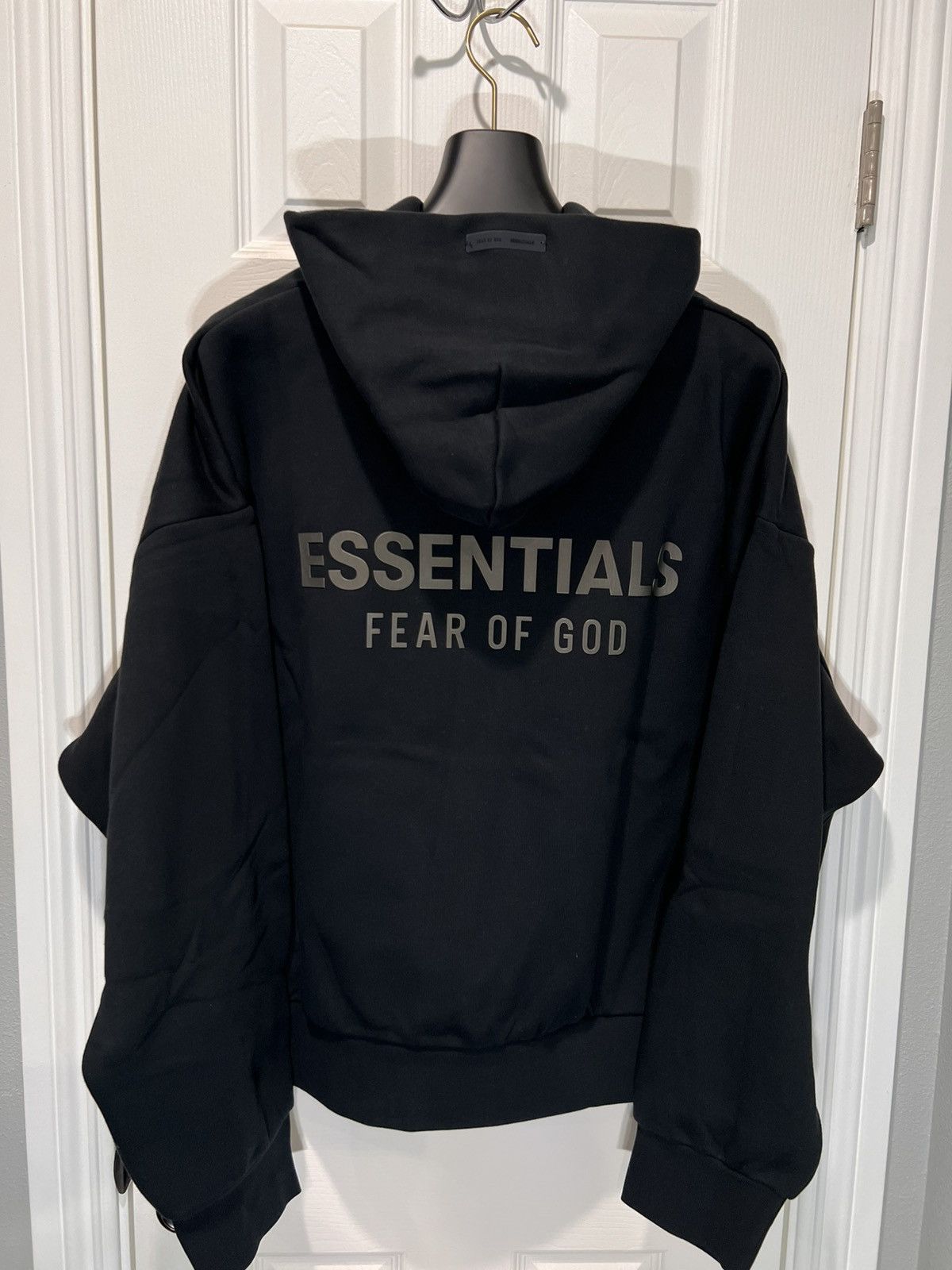 Fear of God Essentials jet black classic fleece Hoodie Size US XL / EU 56 / 4 - 2 Thumbnail