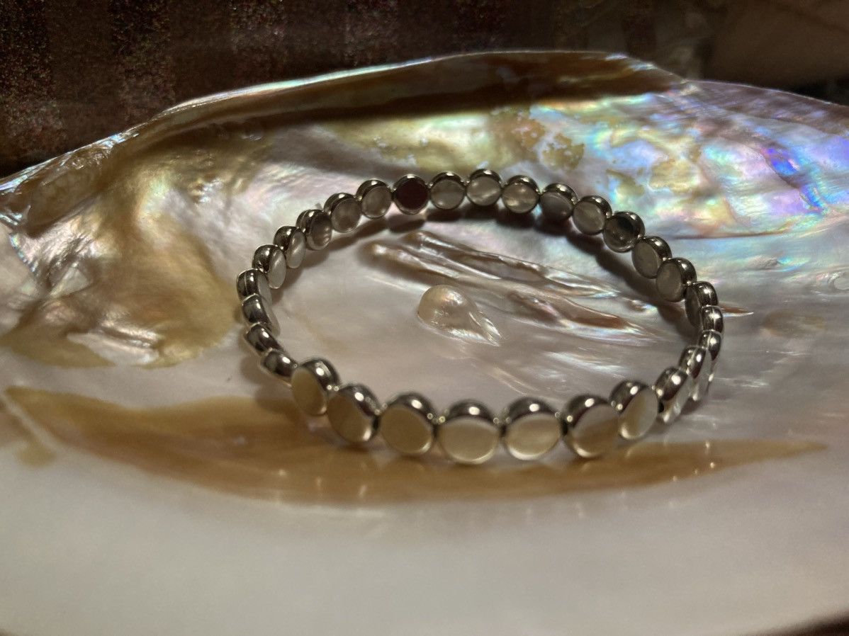 Other Silver coloured circular beaded bracelet Size ONE SIZE - 1 Thumbnail