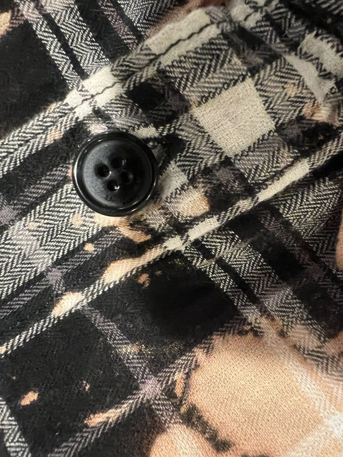 Saint Laurent Paris Saint Laurent Hedi Slimane men’s bleached flannel shirt. L Size US L / EU 52-54 / 3 - 7 Thumbnail