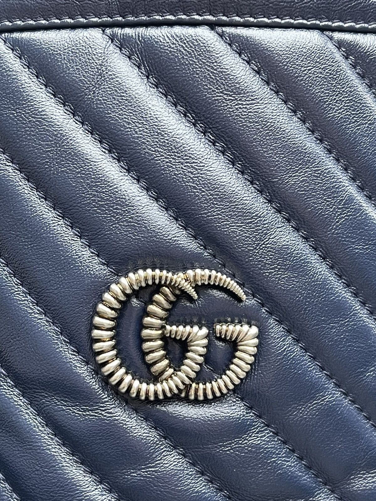 Gucci Gucci GG Marmont Bucket Bag Diagonal Quilted Leather Mini Size ONE SIZE - 2 Thumbnail