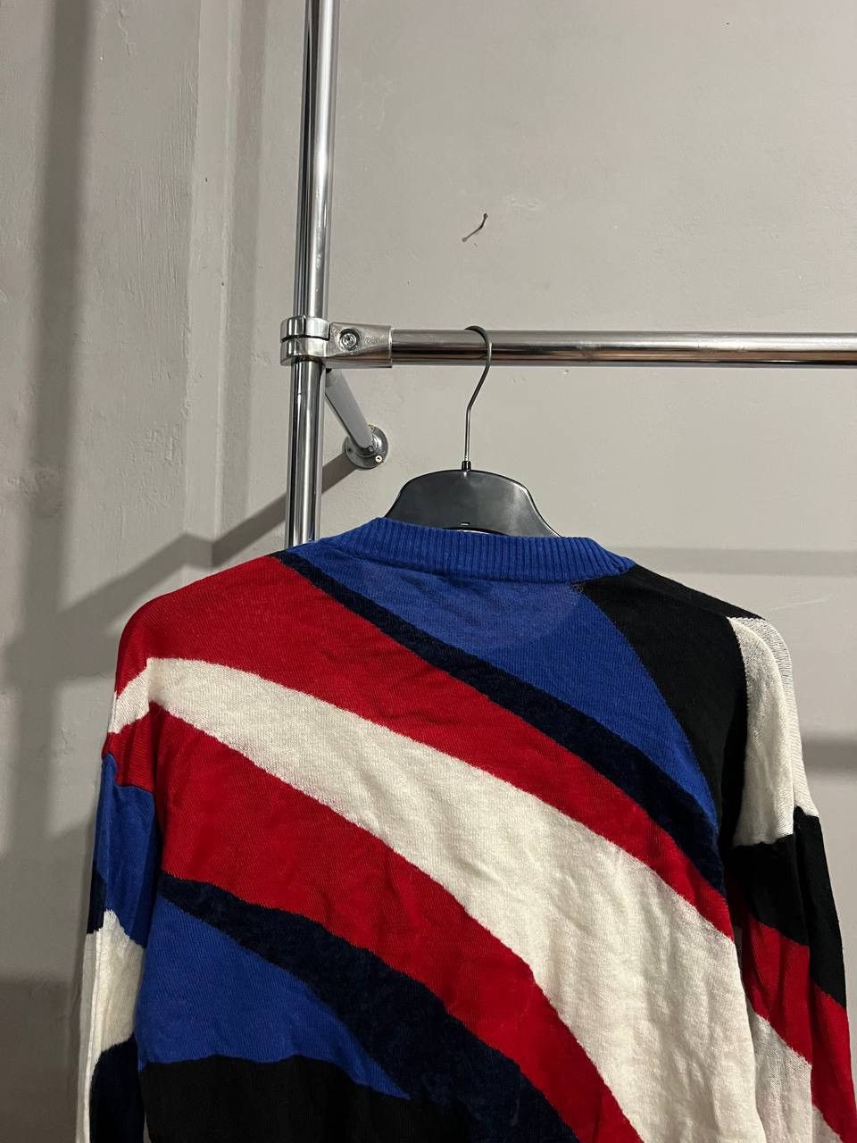 Diesel DIESEL ABSTRACT MENS COLORFUL KNIT FASHION CRAZY SWEATER L Size US L / EU 52-54 / 3 - 16 Thumbnail