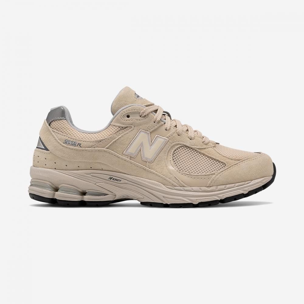 New Balance New Balance 2002r Bone Size US 7.5 / EU 40-41 - 1 Thumbnail