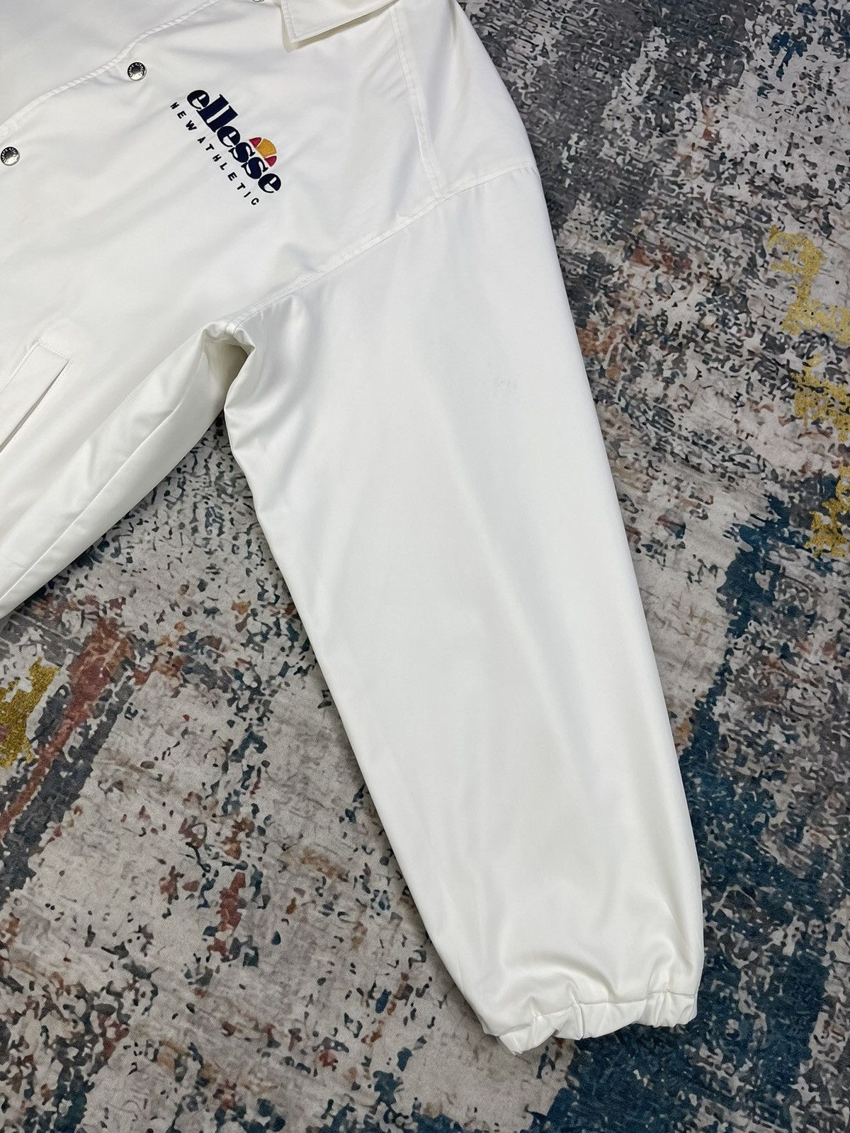 Ellesse Vintage Ellesse Button Up Windbreaker Coach Jackets Size US L / EU 52-54 / 3 - 6 Thumbnail