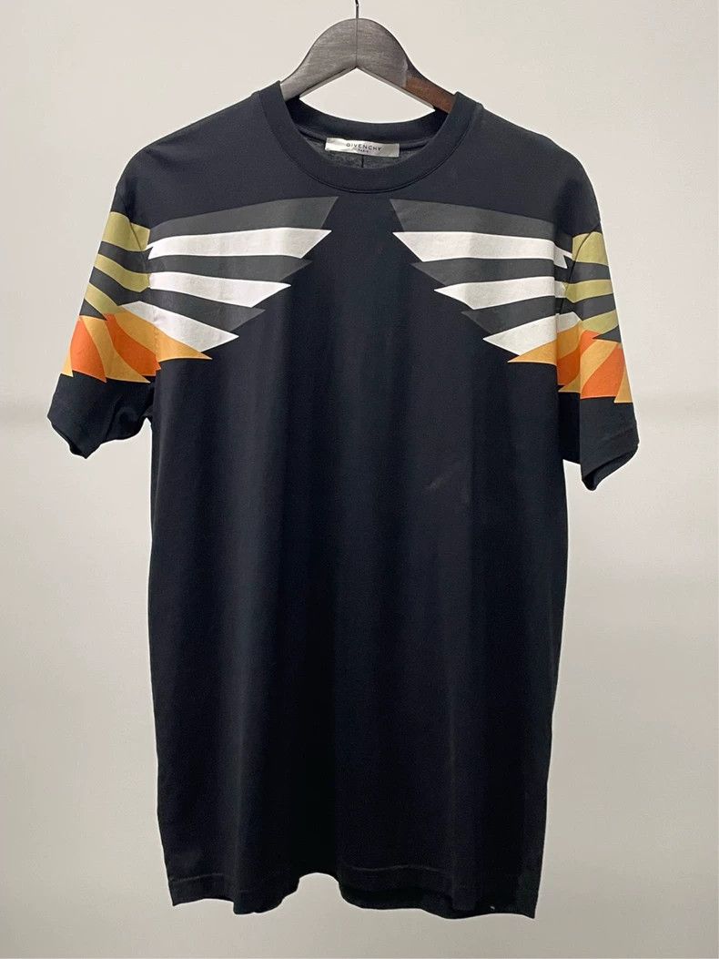 Givenchy Givenchy Wing Print Short Sleeve Size US XS / EU 42 / 0 - 1 Thumbnail