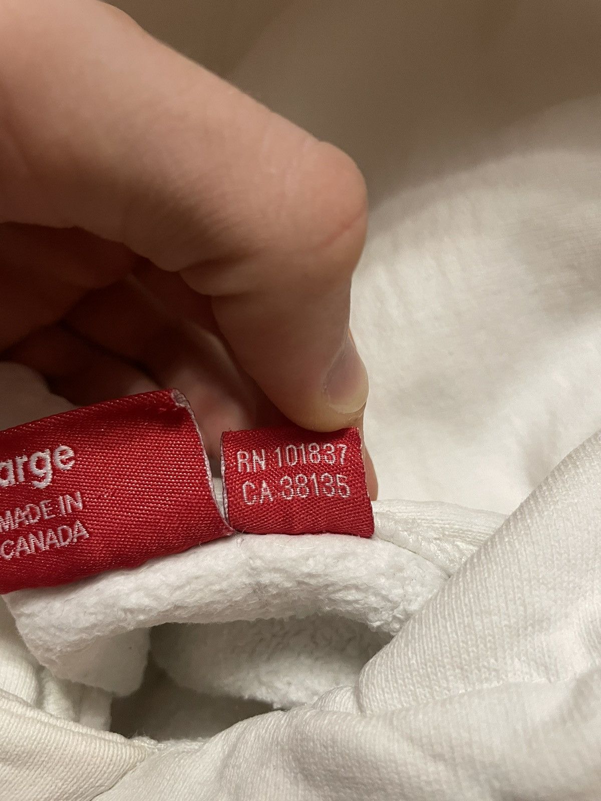 Supreme Supreme Hoodie Size US L / EU 52-54 / 3 - 15 Thumbnail
