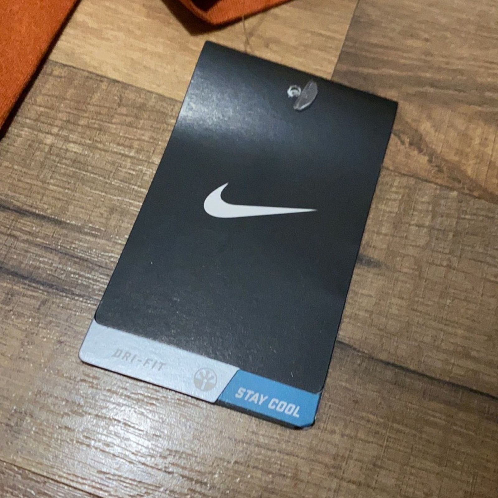Nike 2010 Nike Dri-Fit Short Sleeve Size US L / EU 52-54 / 3 - 3 Thumbnail
