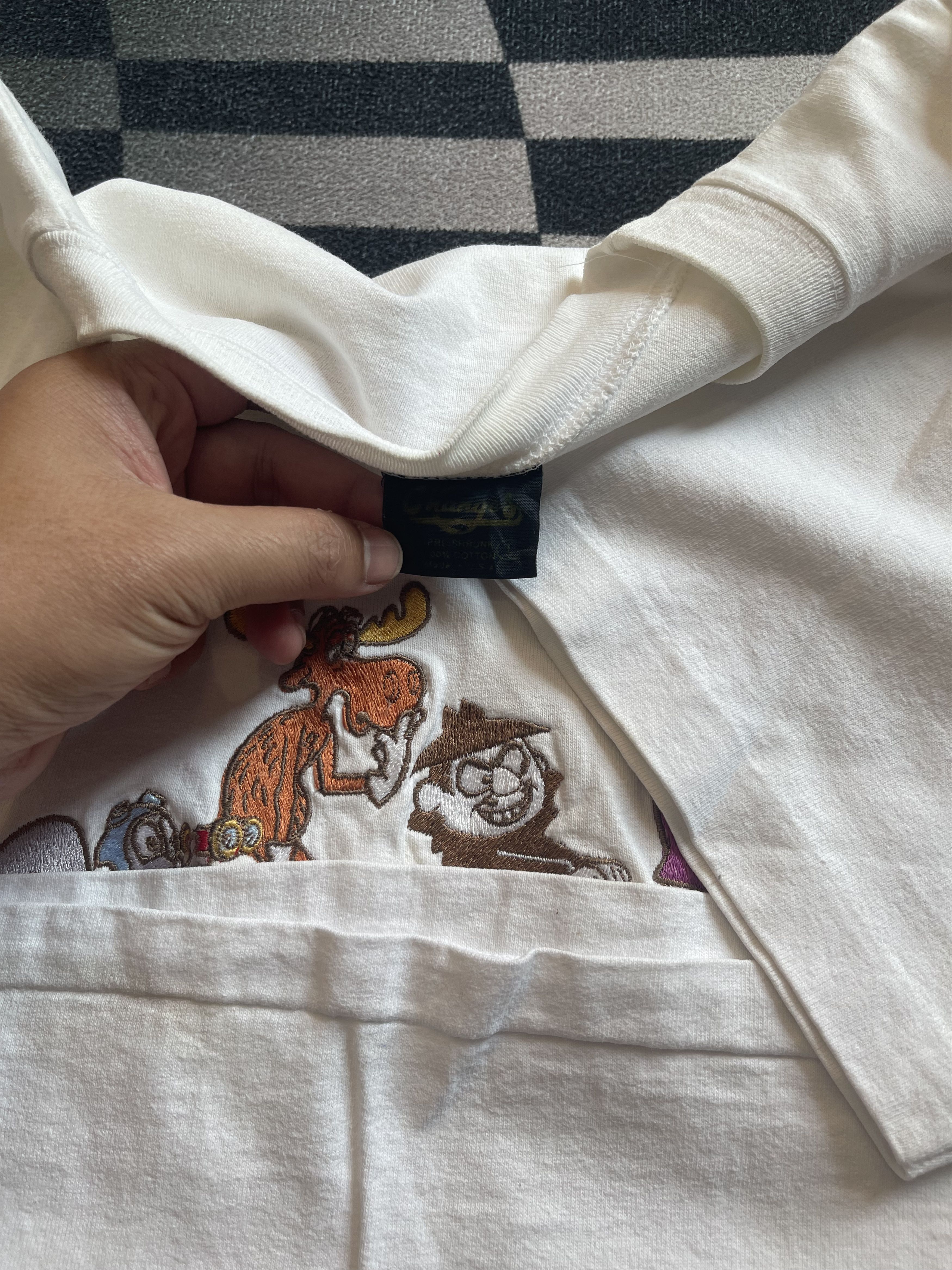 Vintage Vintage 90s Rocky and Bullwinkle Embroidered Changes T-Shirt Size US XL / EU 56 / 4 - 6 Thumbnail