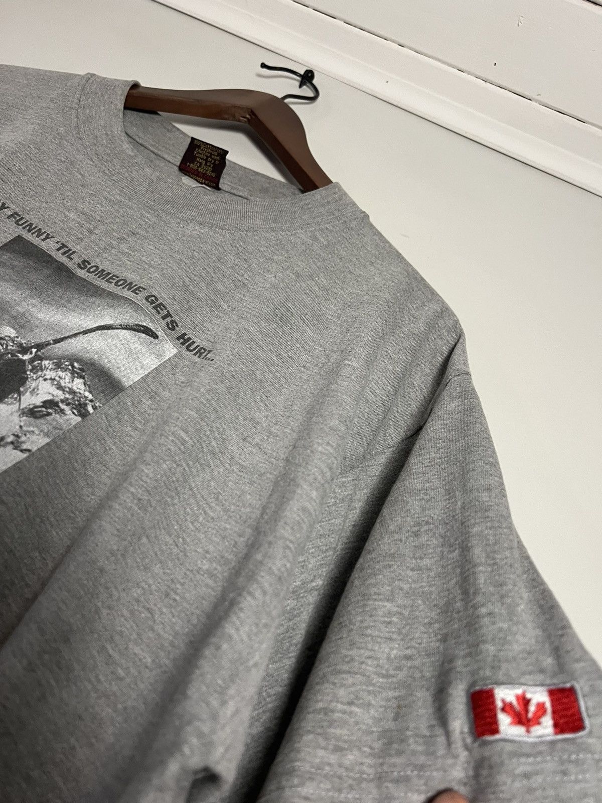 Burton × DC × Quiksilver Vintage Snowboard 🎭comedy tee🎭 Size US XL / EU 56 / 4 - 4 Thumbnail
