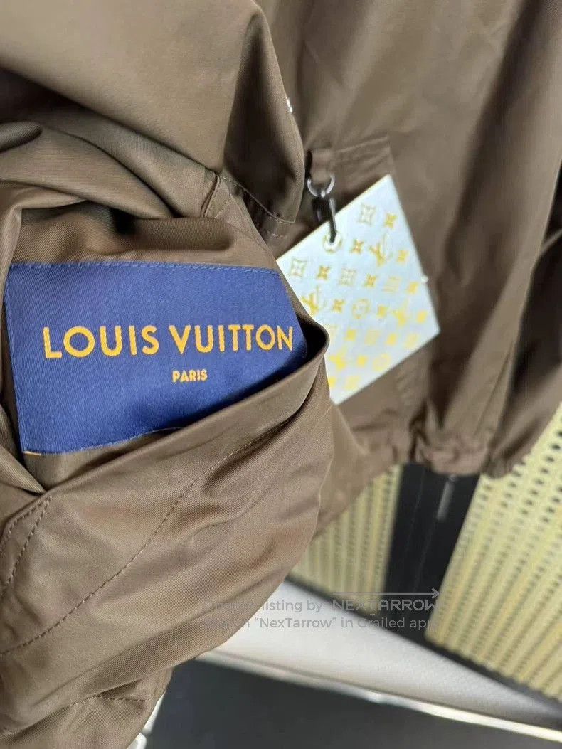 Louis Vuitton Louis Vuitton Brown Logo Reversible Jacket. Size US L / EU 52-54 / 3 - 7 Thumbnail