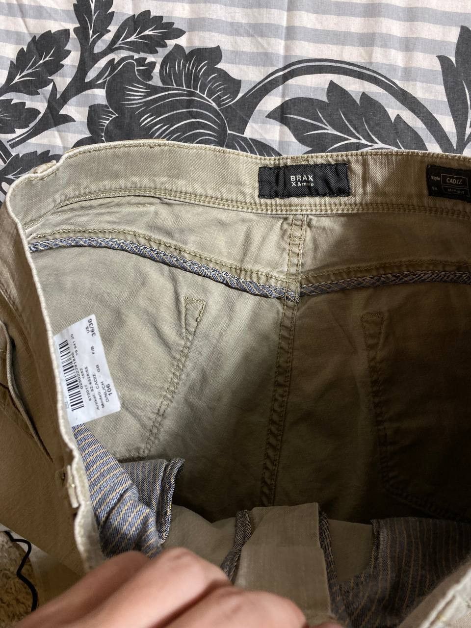 BRAX BRAX X&MORE Regular Fit 5-Pocket stretch Jeans. Size US 36 / EU 52 - 11 Thumbnail