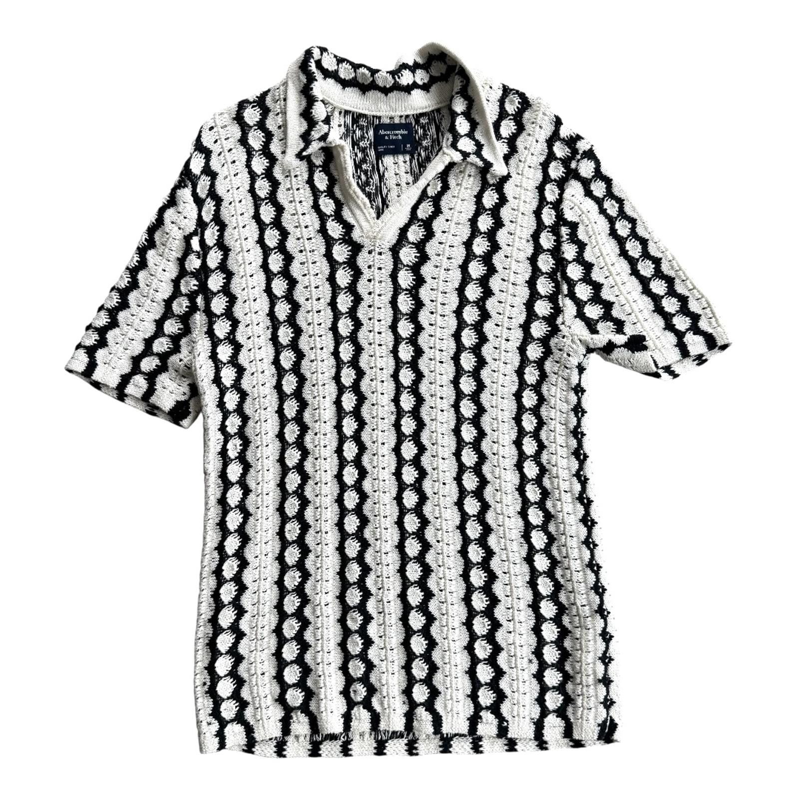Abercrombie & Fitch Abercrombie and Fitch Men's Black & White Knit Shirt Size M Size US M / EU 48-50 / 2 - 1 Thumbnail
