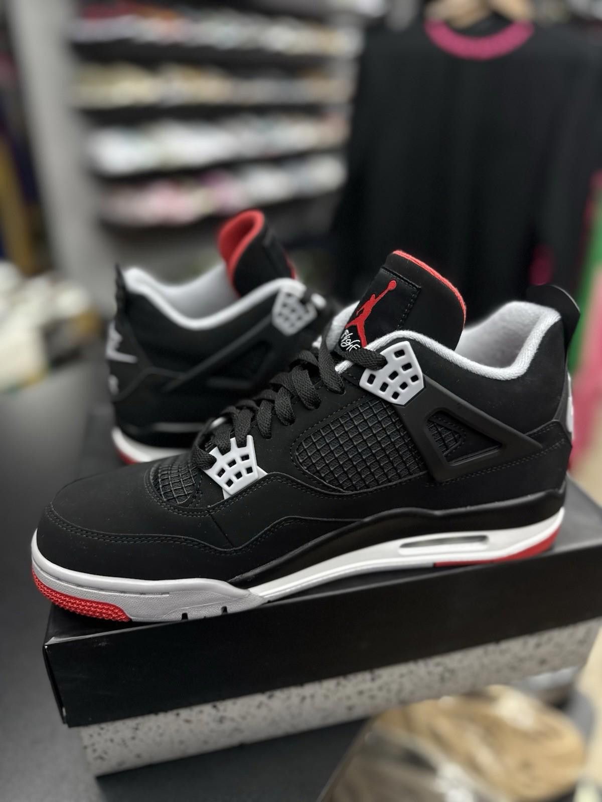 Jordan Brand NEW Nike Air Jordan 4 Retro OG Bred Black Red Shoes 10.5 Size US 10.5 / EU 43-44 - 8 Thumbnail