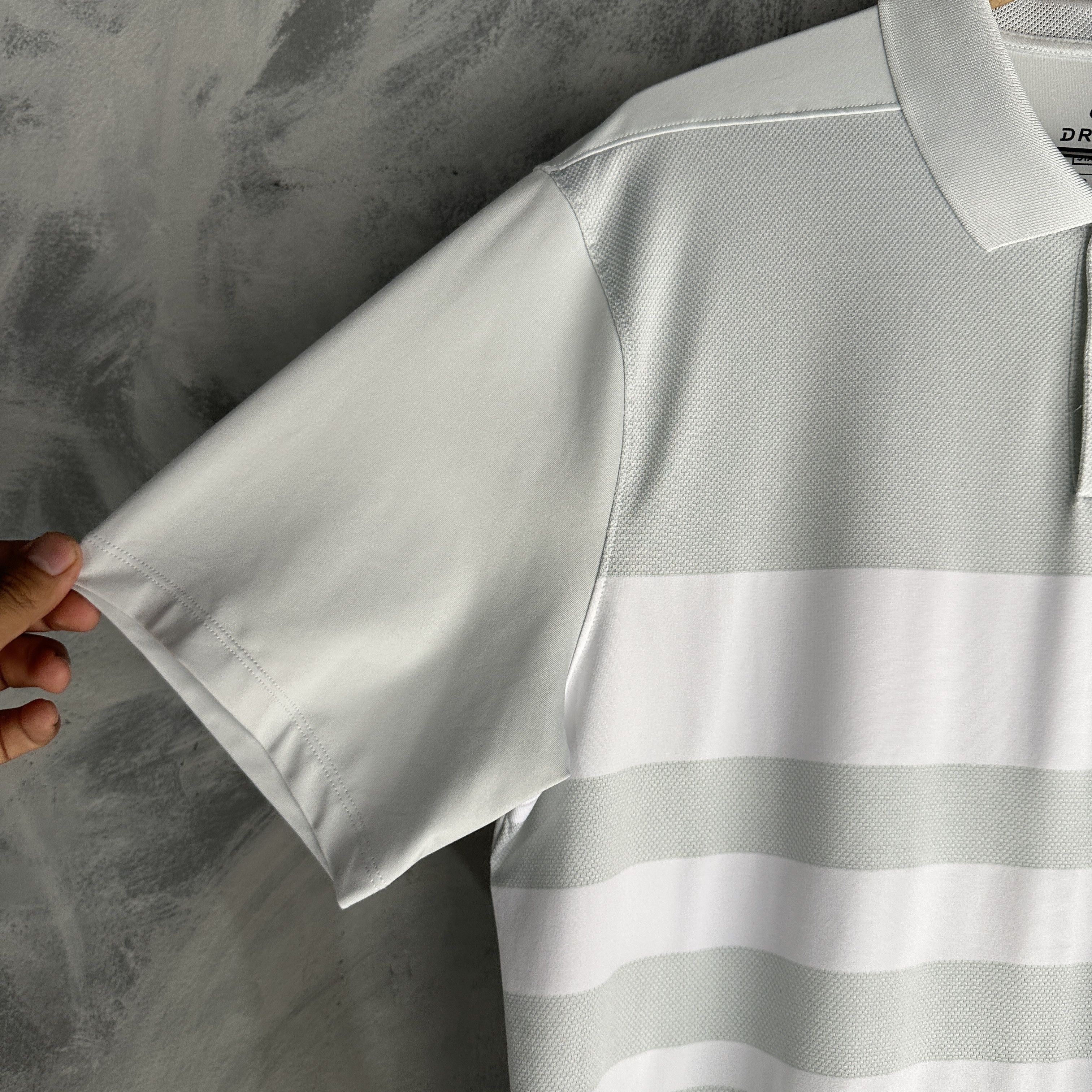 Nike Nike Polo T Shirt Dri Fit Mens Golf Standard Fit Striped Size US L / EU 52-54 / 3 - 4 Thumbnail