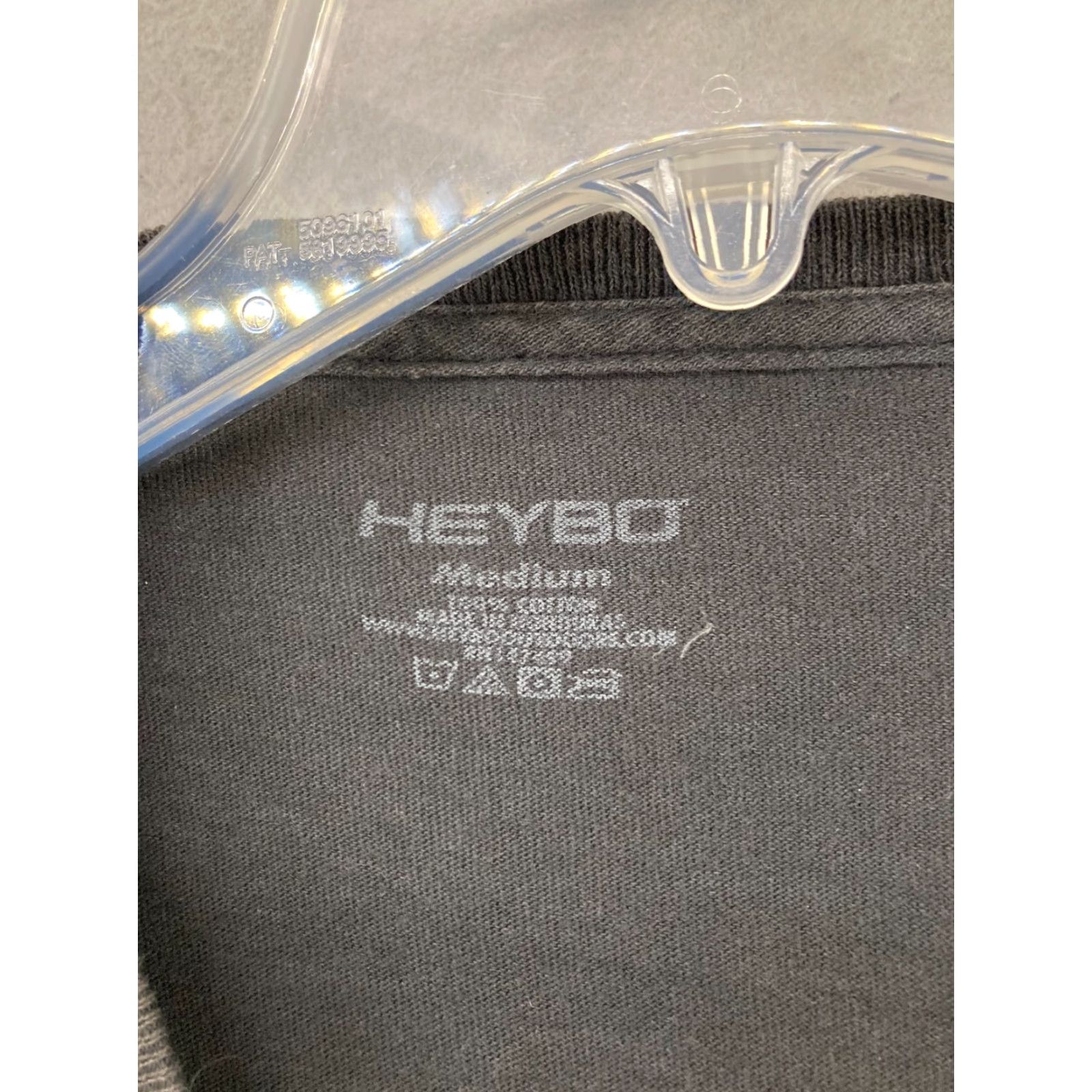 Vintage Heybo Men's Graphic T-Shirt Medium Black Dog Outdoor Crew Neck Short Sleeve Size US M / EU 48-50 / 2 - 6 Thumbnail
