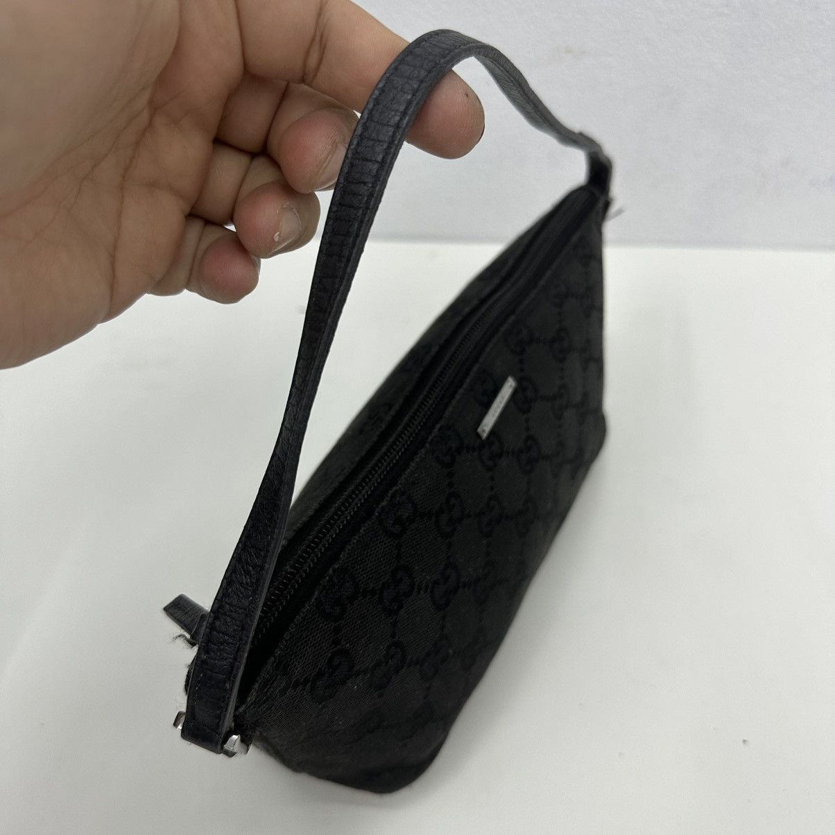 Gucci ‼️YES‼️ AUTHENTIC GUCCI GG SUPREME BOAT POCHETTE BAG Size ONE SIZE - 6 Thumbnail