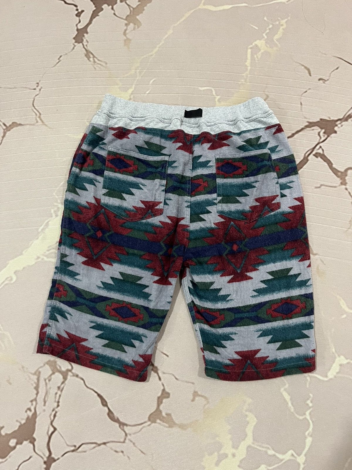 Japanese Brand Corisco Aztec Tribal Fleece Shorts Adjustable Belt L Size US 34 / EU 50 - 9 Thumbnail