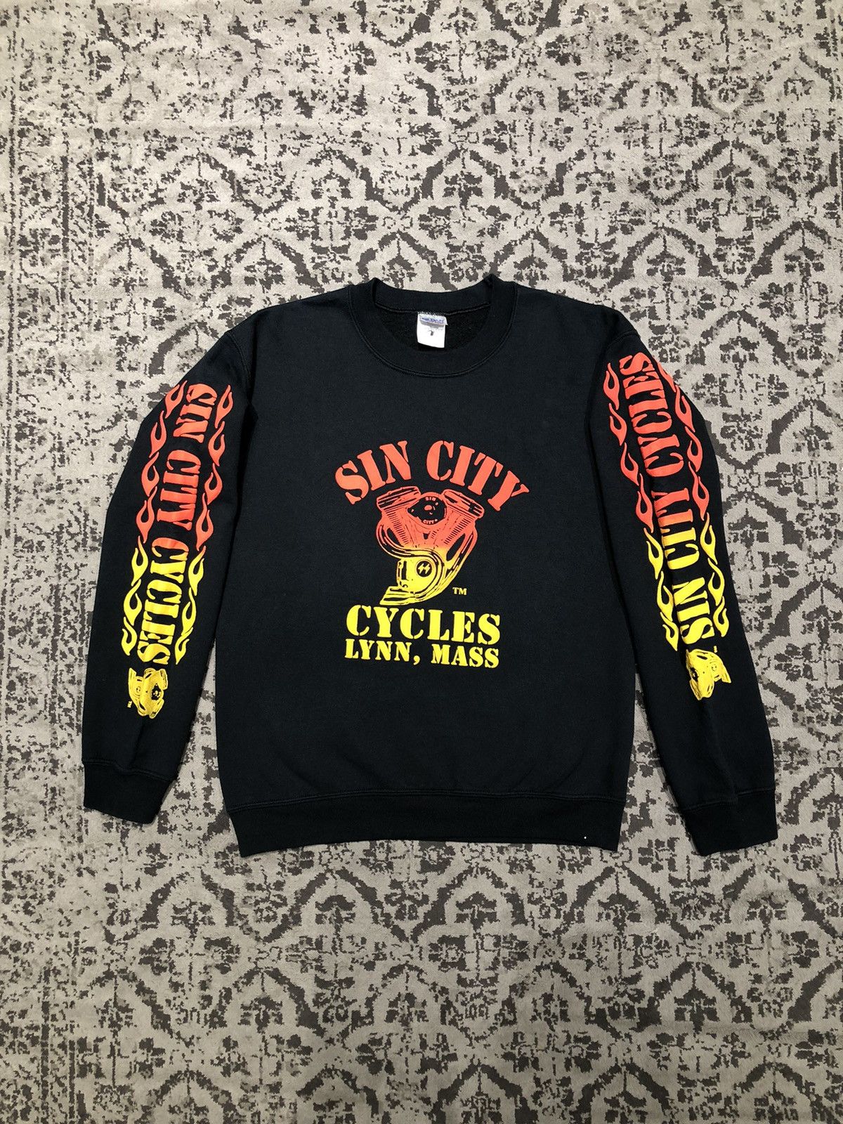 Gildan Y2K Sin City Cycles Lynn Massachusetts Size US M / EU 48-50 / 2 - 1 Thumbnail