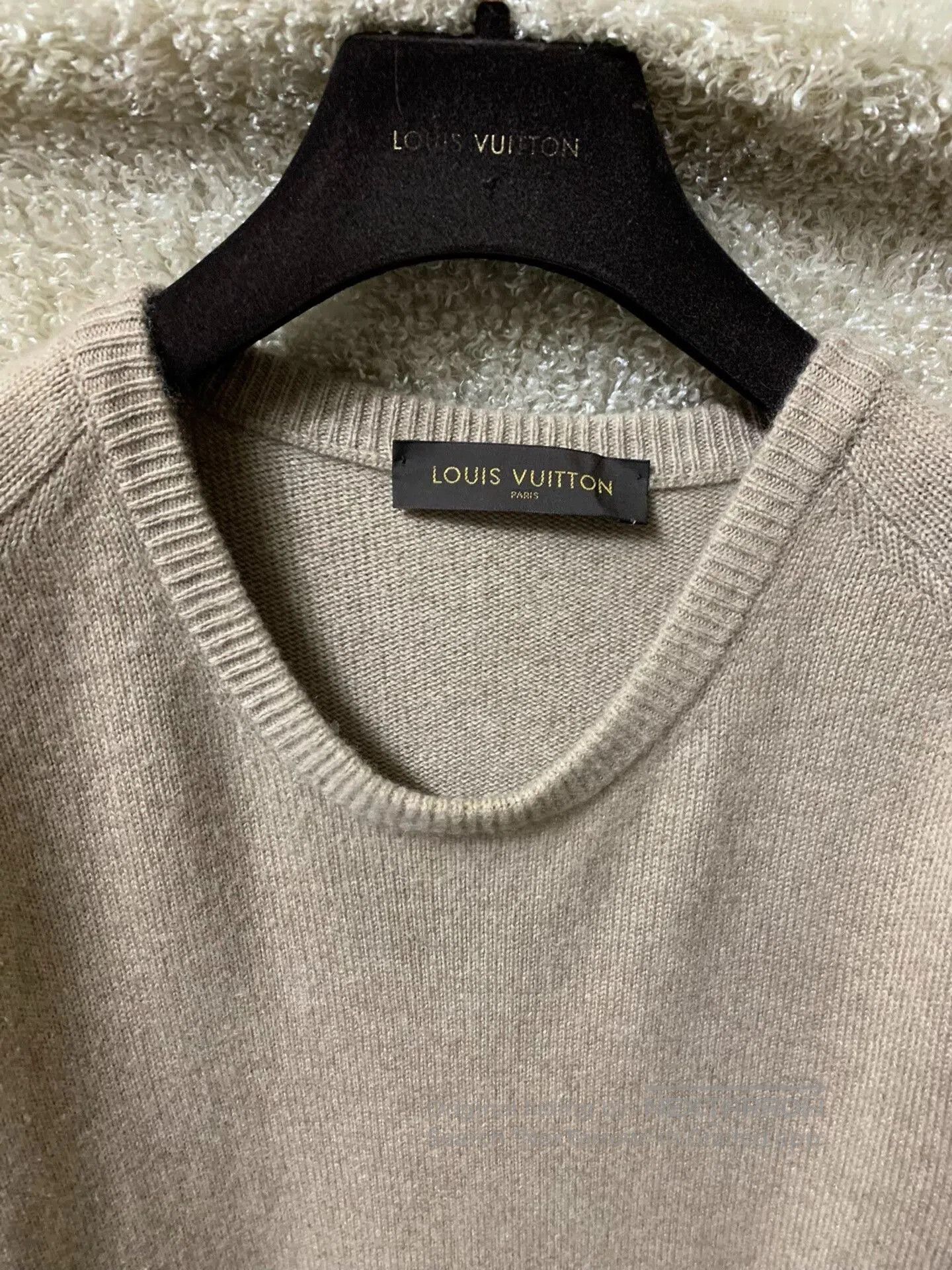 Louis Vuitton Louis Vuitton Men's Cashmere Sweater XXL. Size US XXL / EU 58 / 5 - 3 Thumbnail