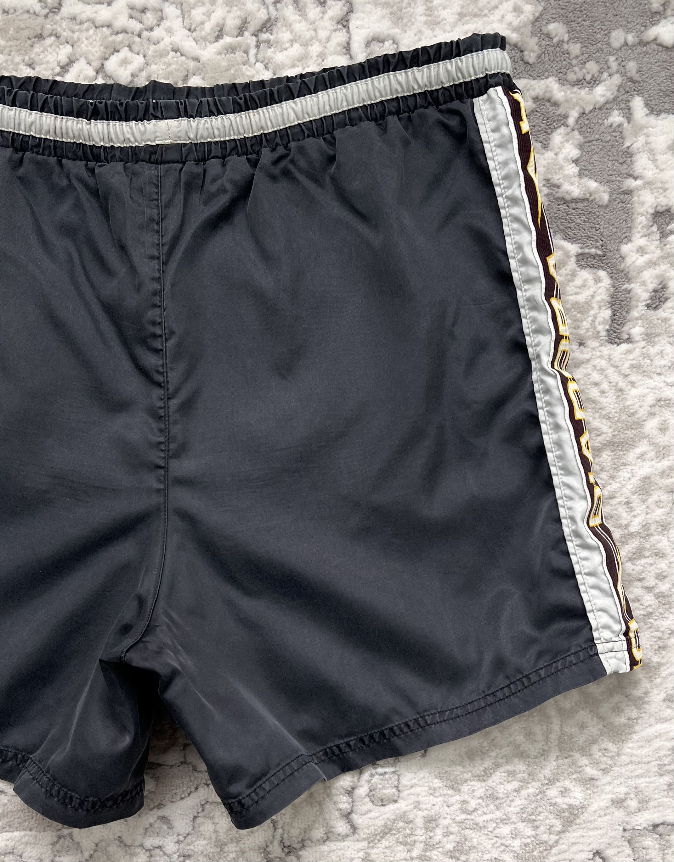 Diadora Vintage Diadora Sport Track Shorts Dark Grey Side Stripe L Size US 34 / EU 50 - 12 Thumbnail