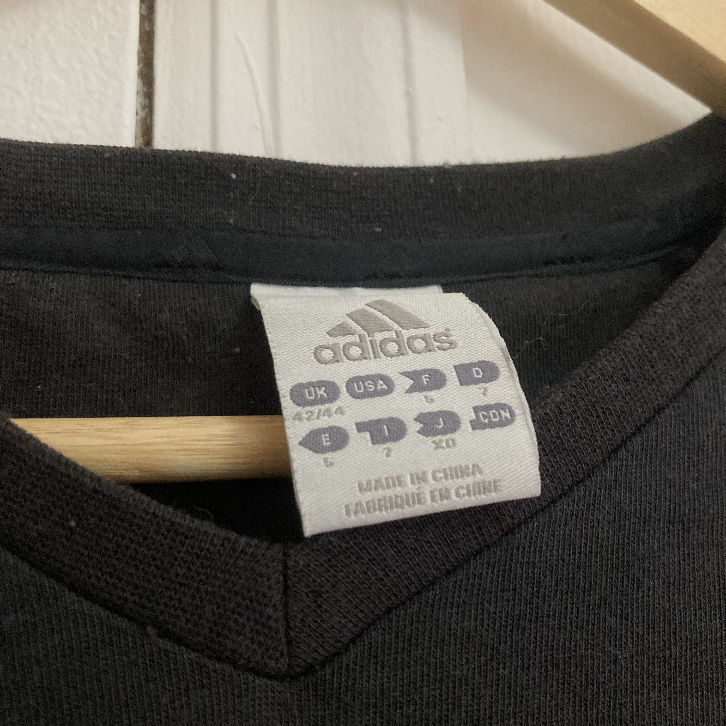 Adidas Rare AC Milan 2004/05 Cotton Adidas Tee Large Size US L / EU 52-54 / 3 - 6 Thumbnail