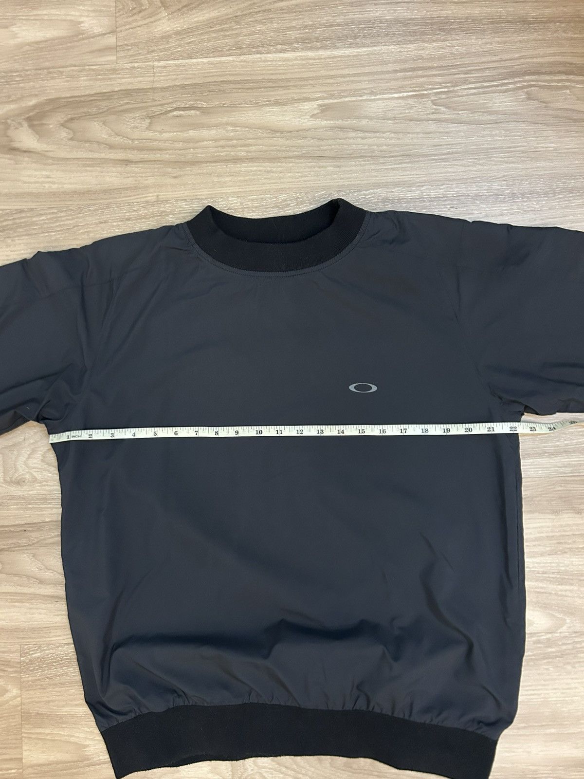 Oakley 💥Rare Vintage Oakley Archival Logo Technical Pullover Tee Size US M / EU 48-50 / 2 - 4 Thumbnail