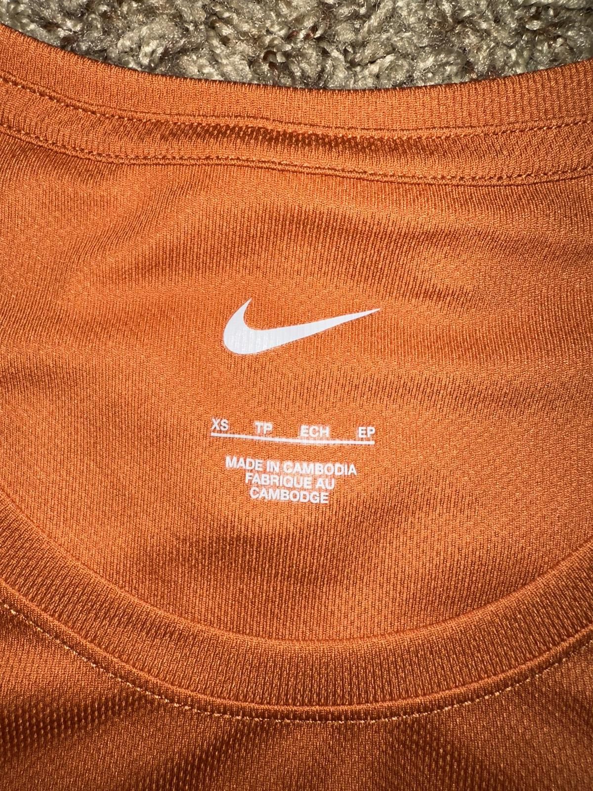 Nike Nike Women's Dri-FIT Style Comfortable T-Shirt Size XS / US 0-2 / IT 36-38 - 2 Thumbnail