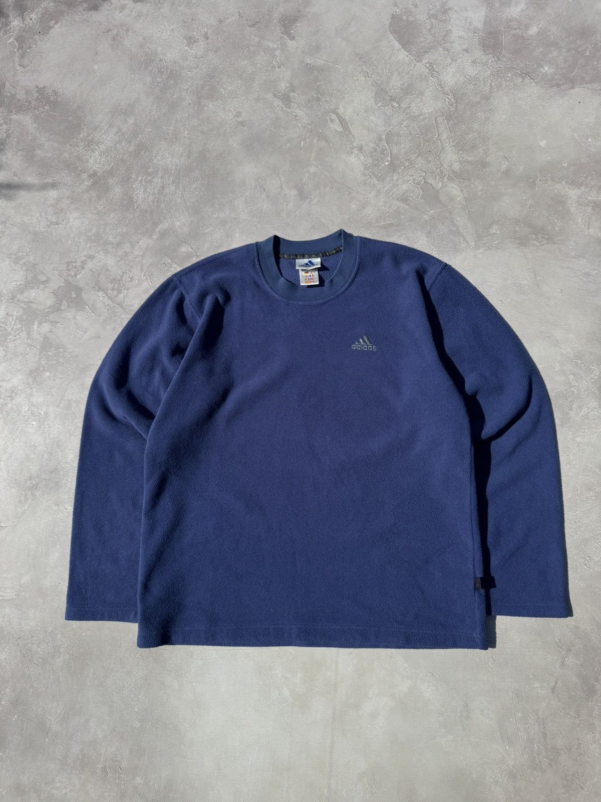 Adidas Vintage 00s Adidas Fleece Crewneck Sweatshirt Size US S / EU 44-46 / 1 - 1 Thumbnail