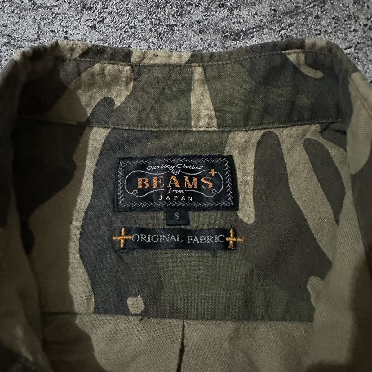 Beams Japan Beams Military Camo Button Up Long Shirt Size US S / EU 44-46 / 1 - 8 Thumbnail