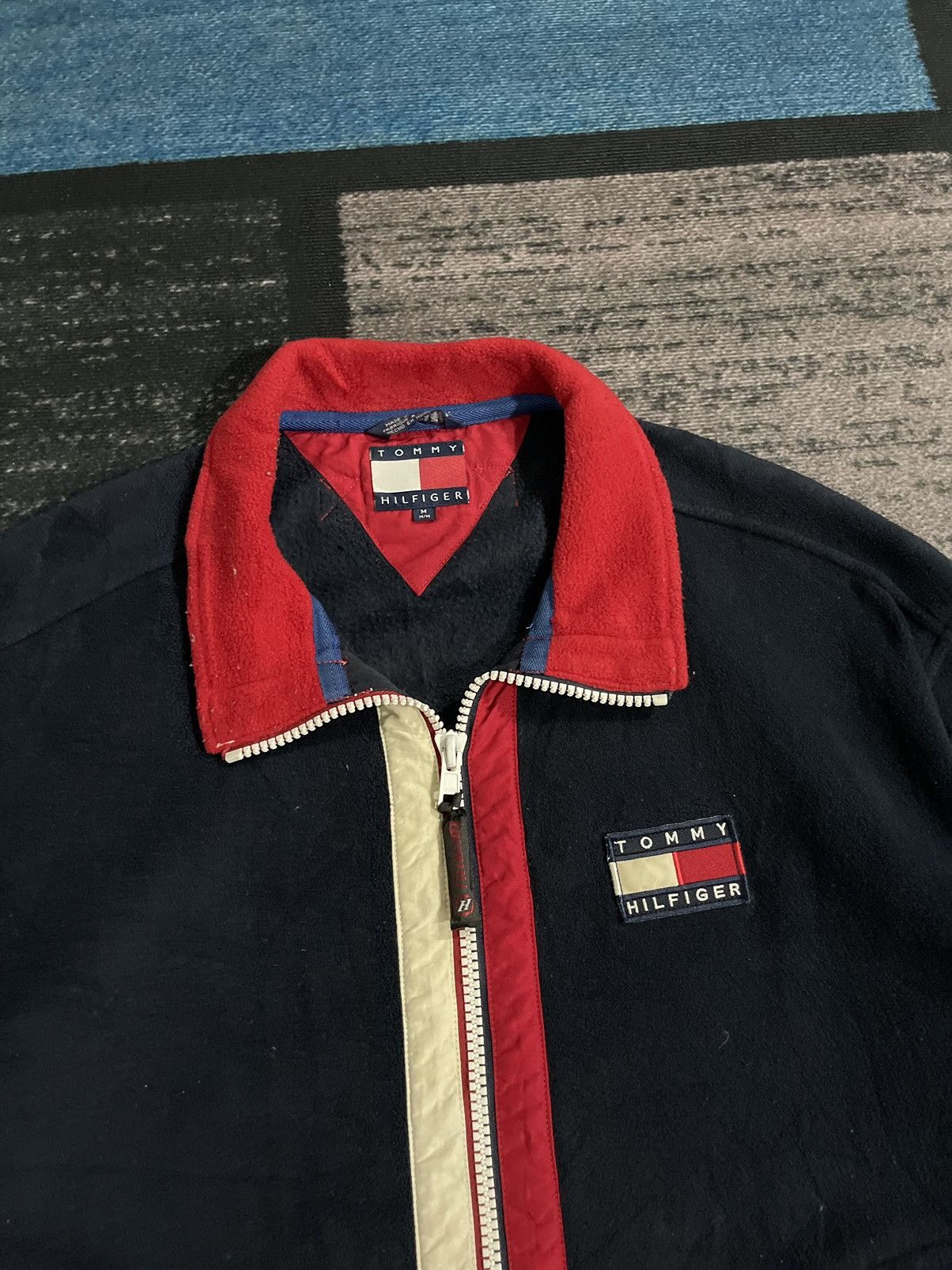 Tommy Hilfiger Vintage Tommy Hilfiger Fleece Jacket Size US XL / EU 56 / 4 - 6 Thumbnail