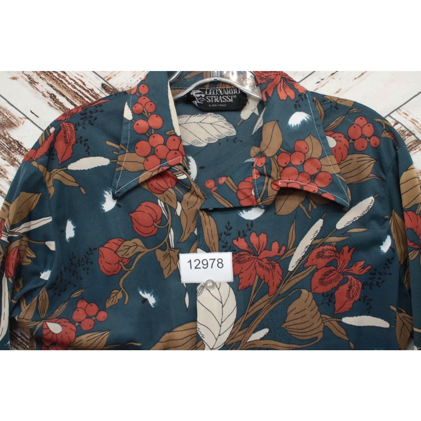 Vintage VTG Leonardo Strassi Shirt Men's 16-16.5 Blue Floral Disco Dagger Retro Art 70's Size US L / EU 52-54 / 3 - 5 Thumbnail