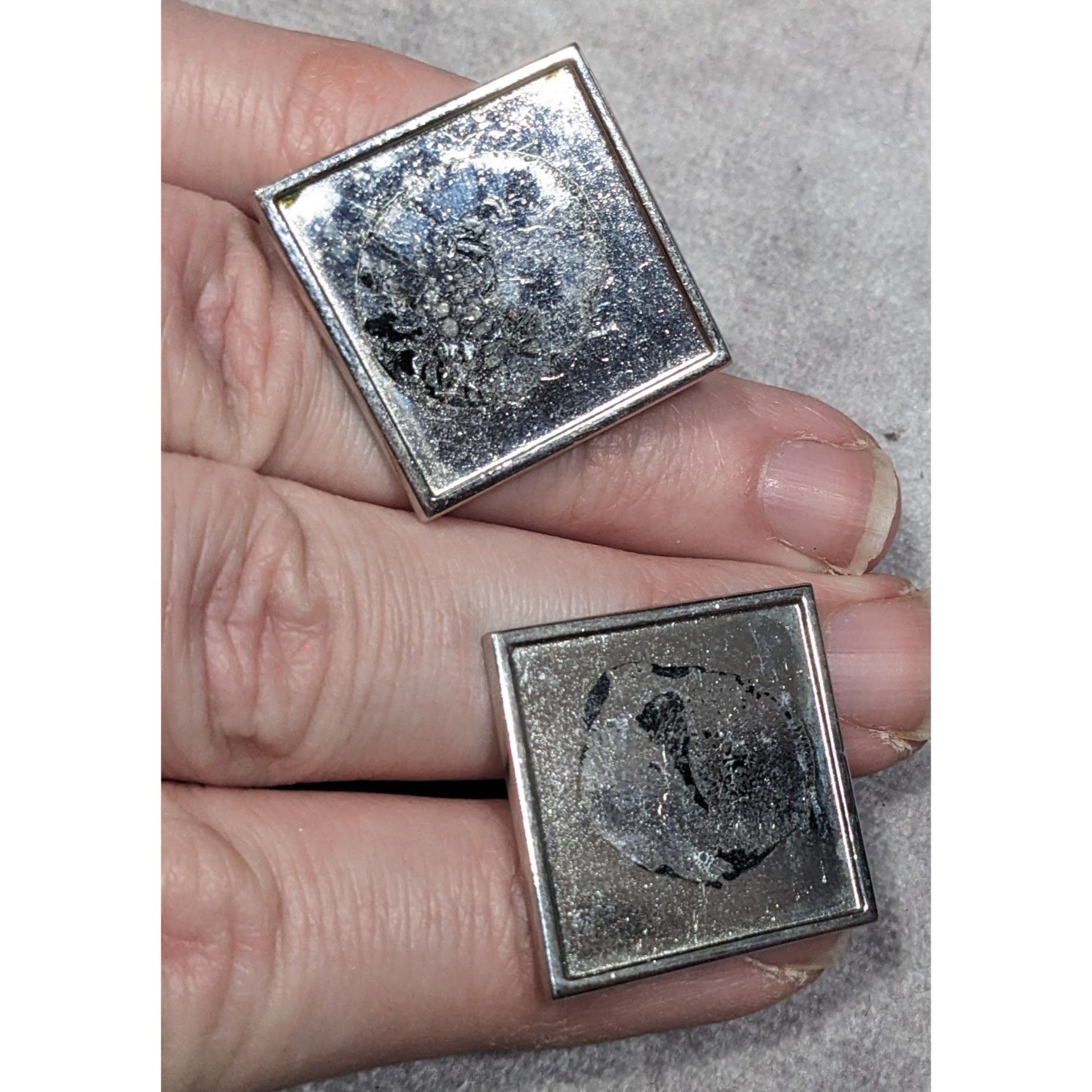 Other Modern Silver Tone Geometric Square Cufflinks Size ONE SIZE - 1 Thumbnail