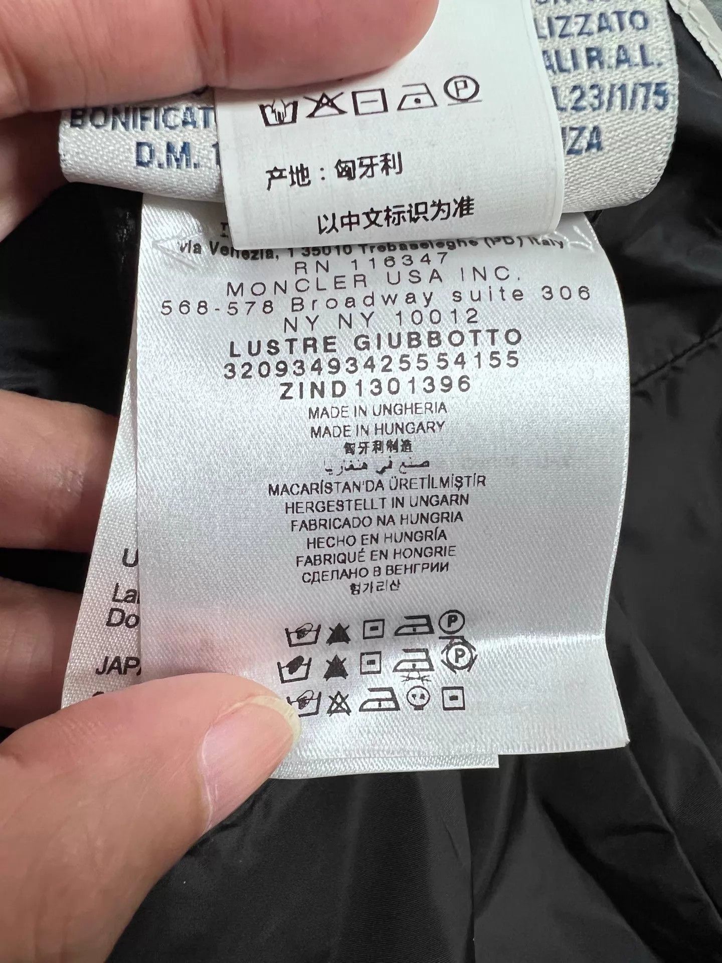 Moncler Moncler sleeve logo mid-length hooded puffer 2 99 new Size XS / US 0-2 / IT 36-38 - 8 Thumbnail