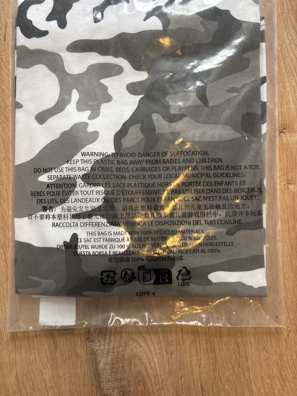 Supreme Supreme Small Box L/S Tee Snow Camo Men’s Size L SS25 Week 1 Size US L / EU 52-54 / 3 - 4 Thumbnail