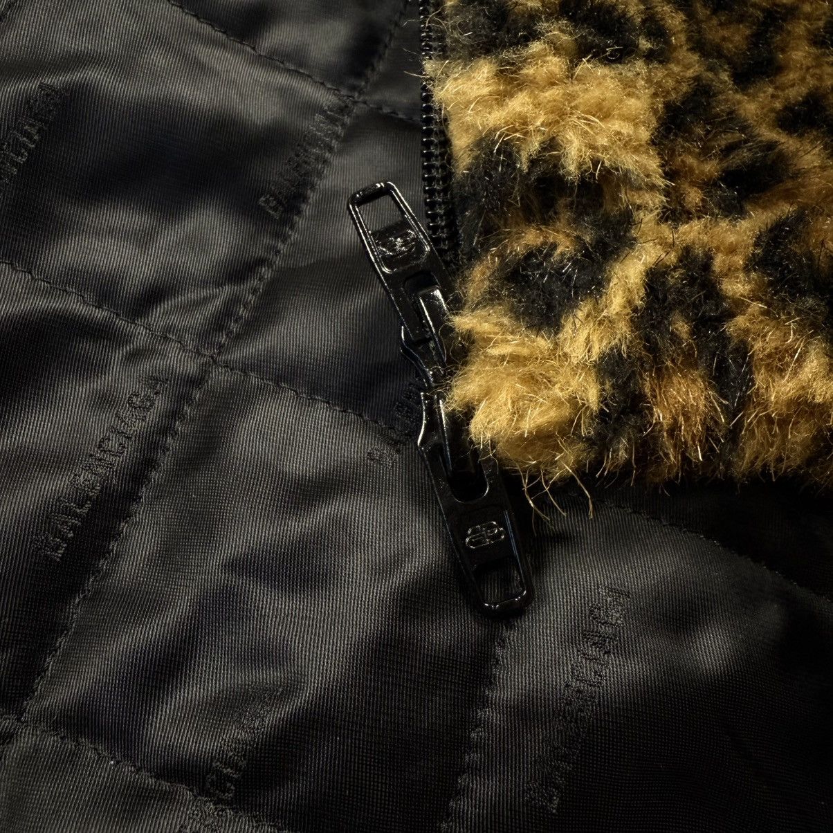 Balenciaga BALENCIAGA Oversized Leopard-Print Faux Fur Jacket Size US L / EU 52-54 / 3 - 9 Thumbnail