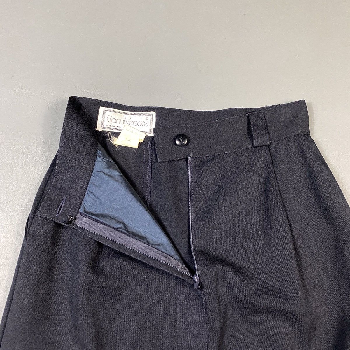 Versace Gianni Versace - Wool - Skirt Size 26" / US 2 / IT 38 - 2 Thumbnail