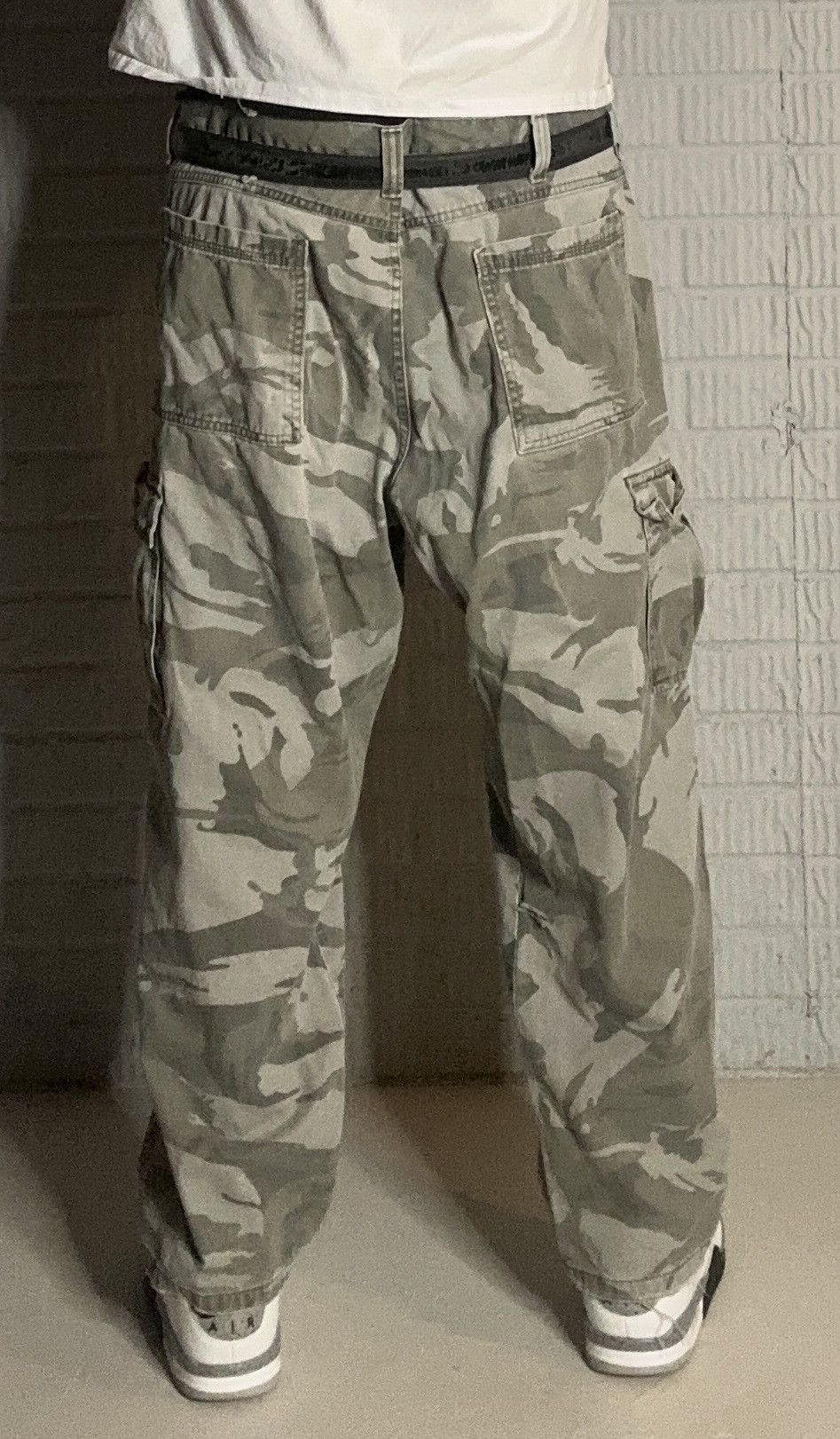 Wrangler Vintage Wrangler Dungaree Baggy Cargo Pants Size US 40 / EU 56 - 2 Thumbnail
