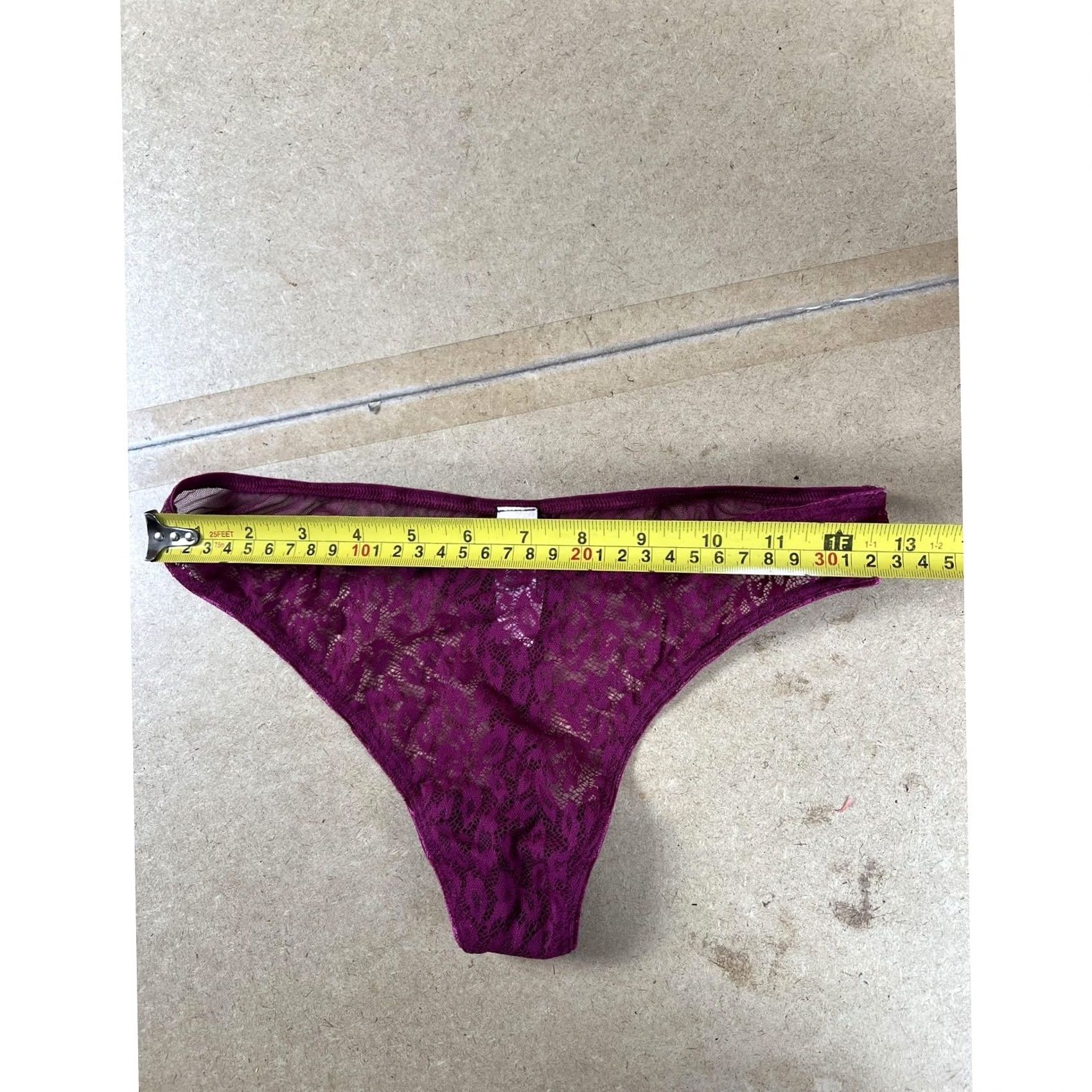 Victoria's Secret Victoria's Secret Bottom Womens L/G Purple Thong Lace Sheer Lined Floral Nylon Spandex Elastic Waist Size 36" / US 14 / IT 50 - 6 Thumbnail